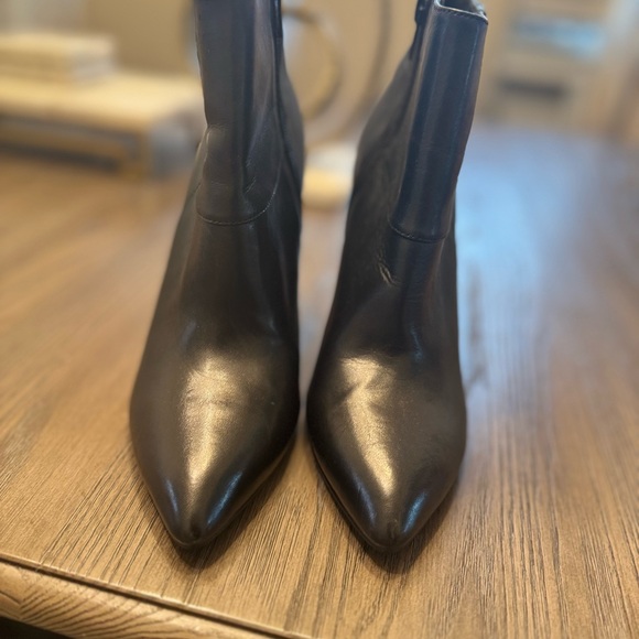 Guess Leather Booties - Picture 7 of 8
